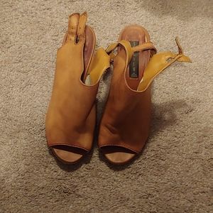 Steven Tan Leather Sandal
